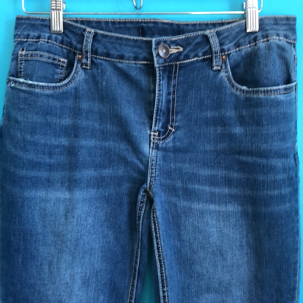Embroidered Floral Jeans Boho Festival Straight Leg Size 6 Baccini - Picture 5 of 16